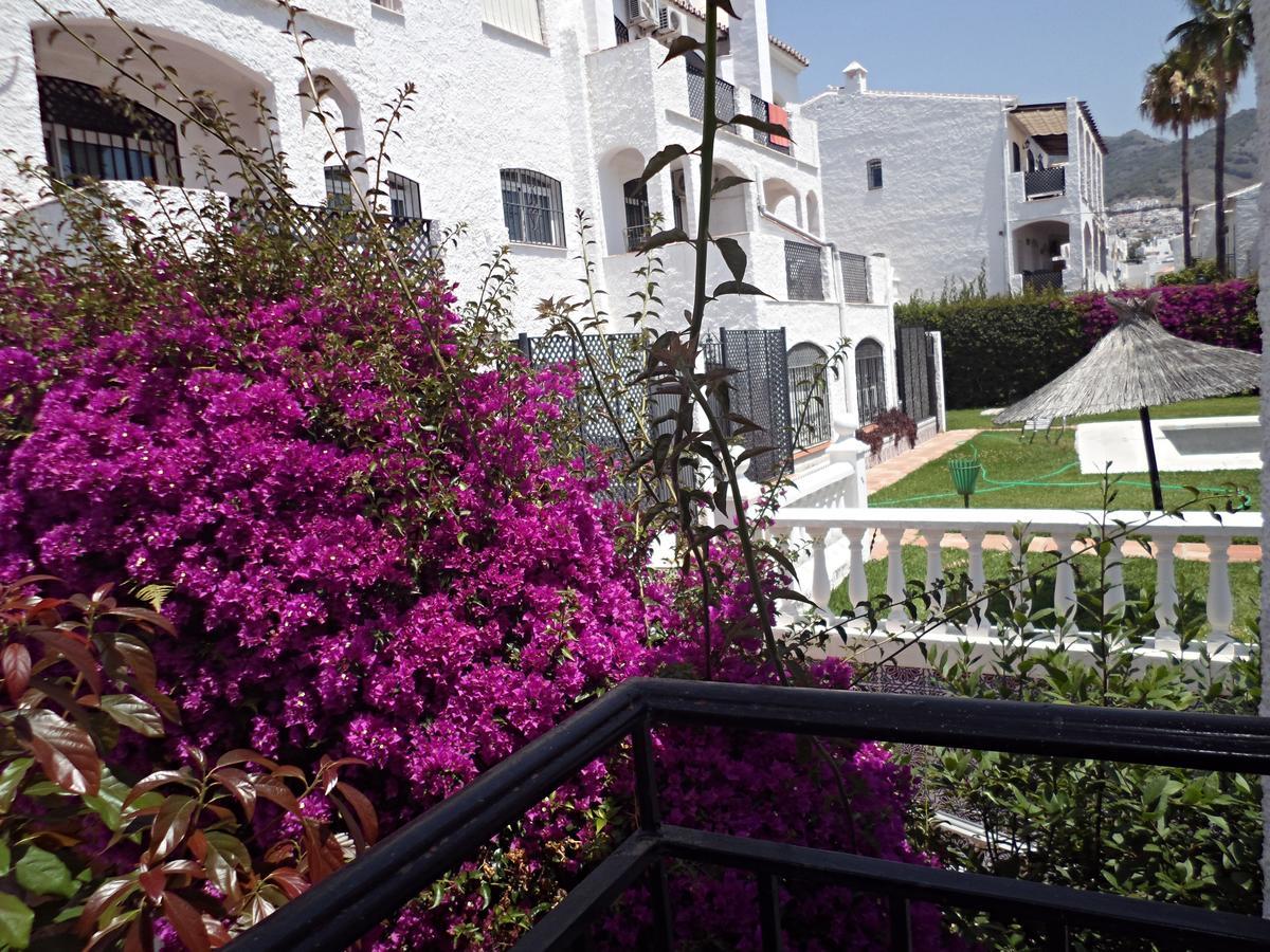 Verano Azul 12 Menyber Nerja Exterior foto